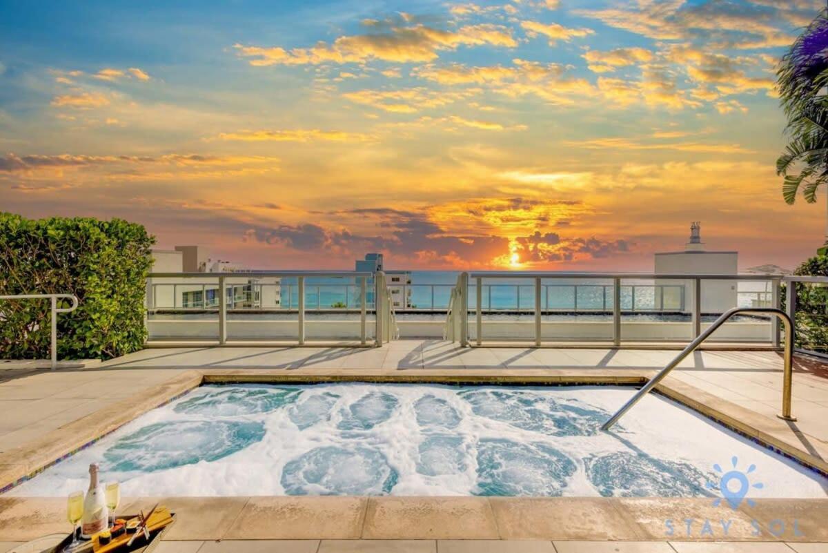 Beachfront Resort - Hot Tub & Pool- Near Beach Hollywood Eksteriør billede