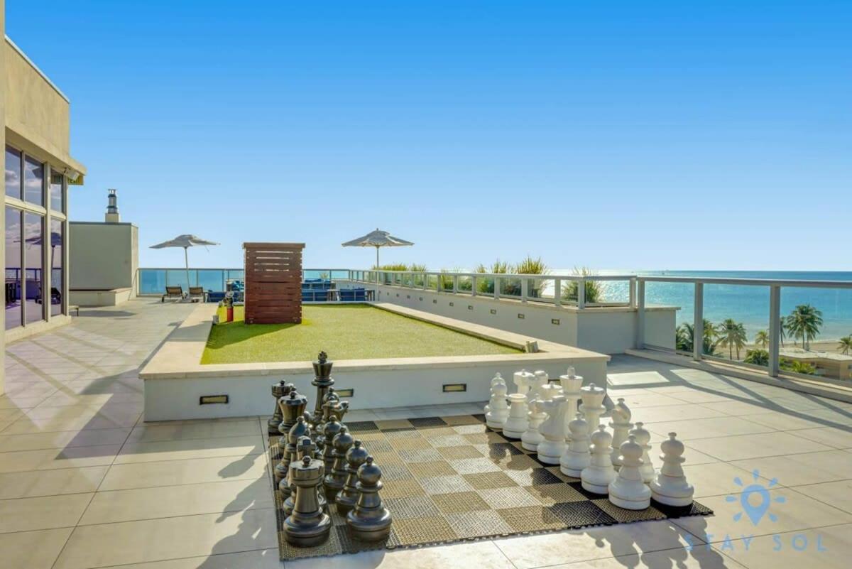 Beachfront Resort - Hot Tub & Pool- Near Beach Hollywood Eksteriør billede